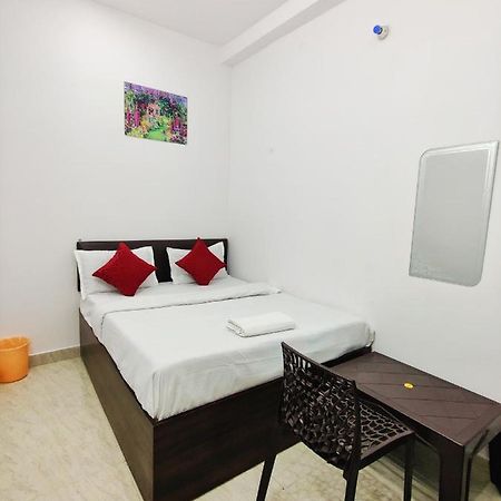 Kohinoor Guest House Varanasi Bagian luar foto