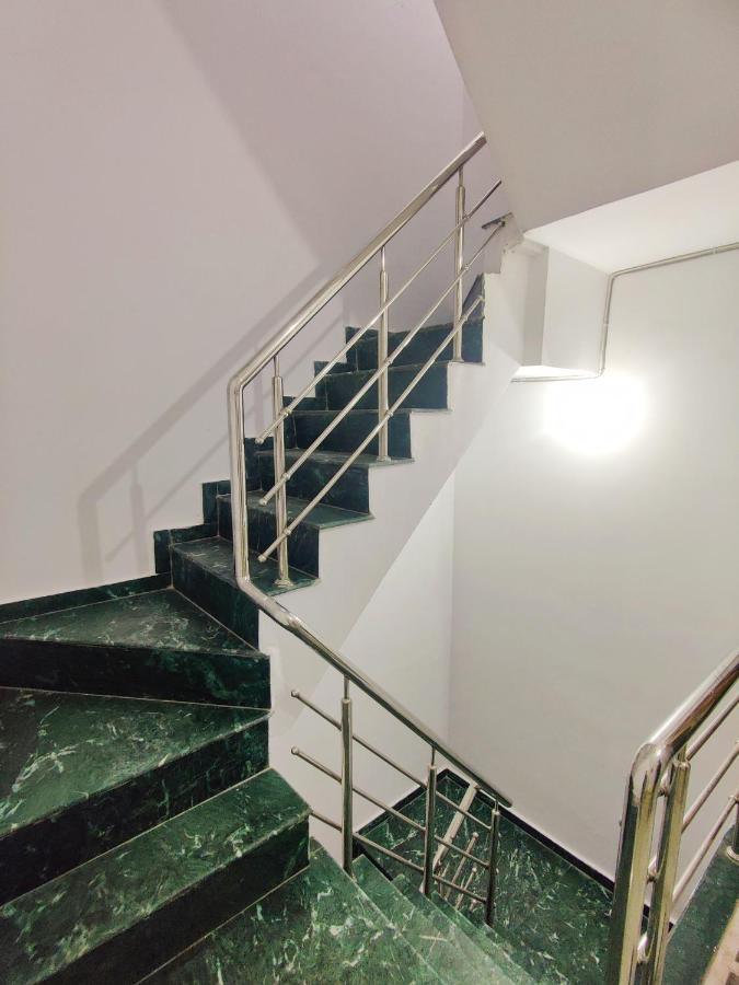 Kohinoor Guest House Varanasi Bagian luar foto