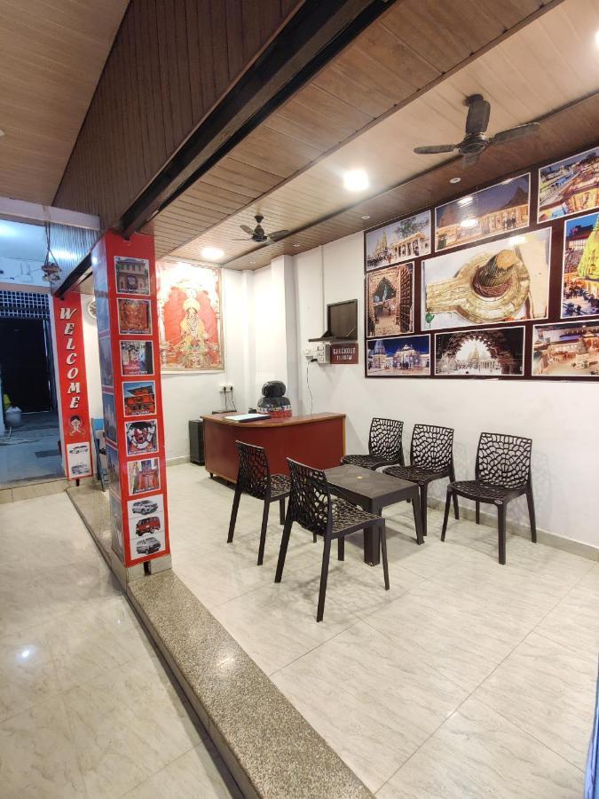 Kohinoor Guest House Varanasi Bagian luar foto