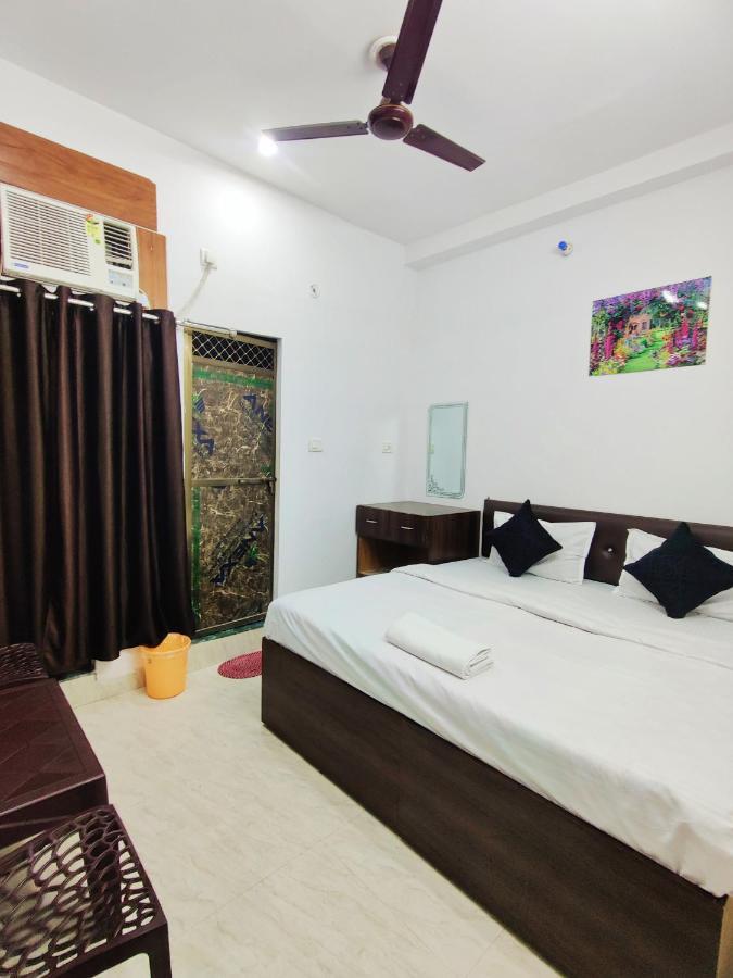 Kohinoor Guest House Varanasi Bagian luar foto
